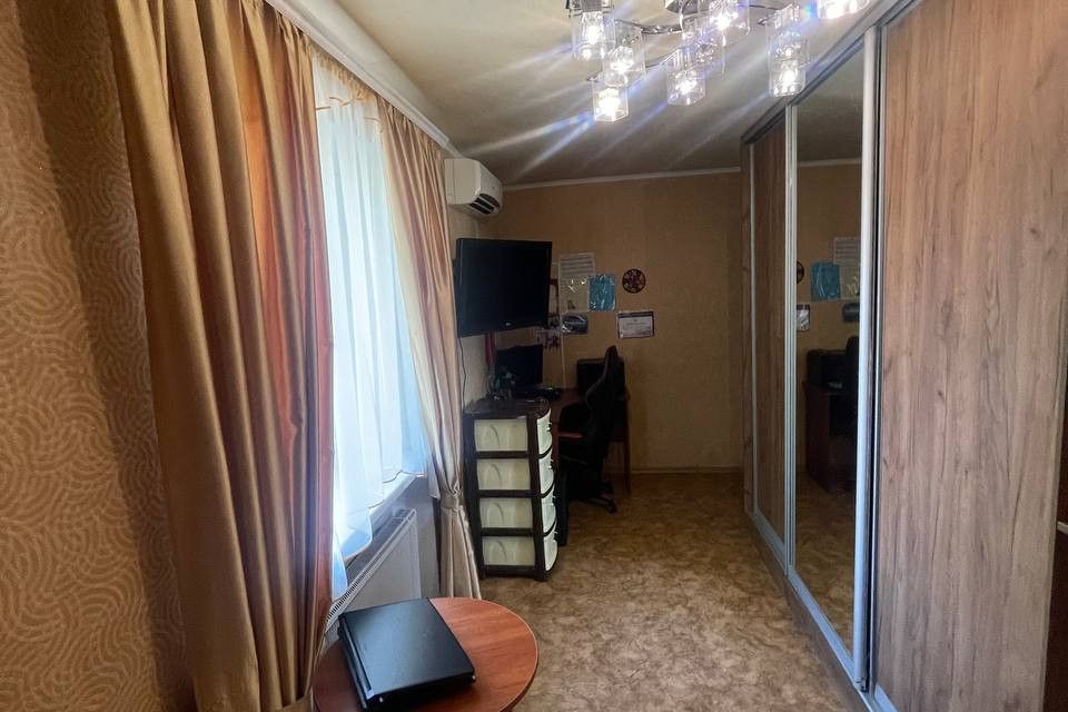 Продаётся 2-комнатная квартира, 42.9 м²