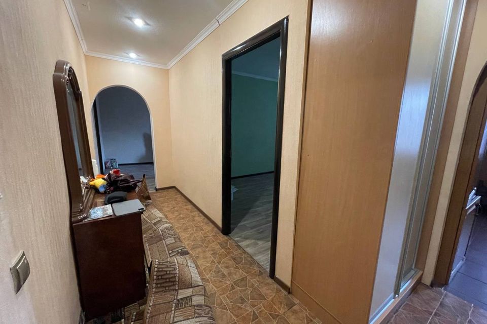 Продаётся 3-комнатная квартира, 66.7 м²