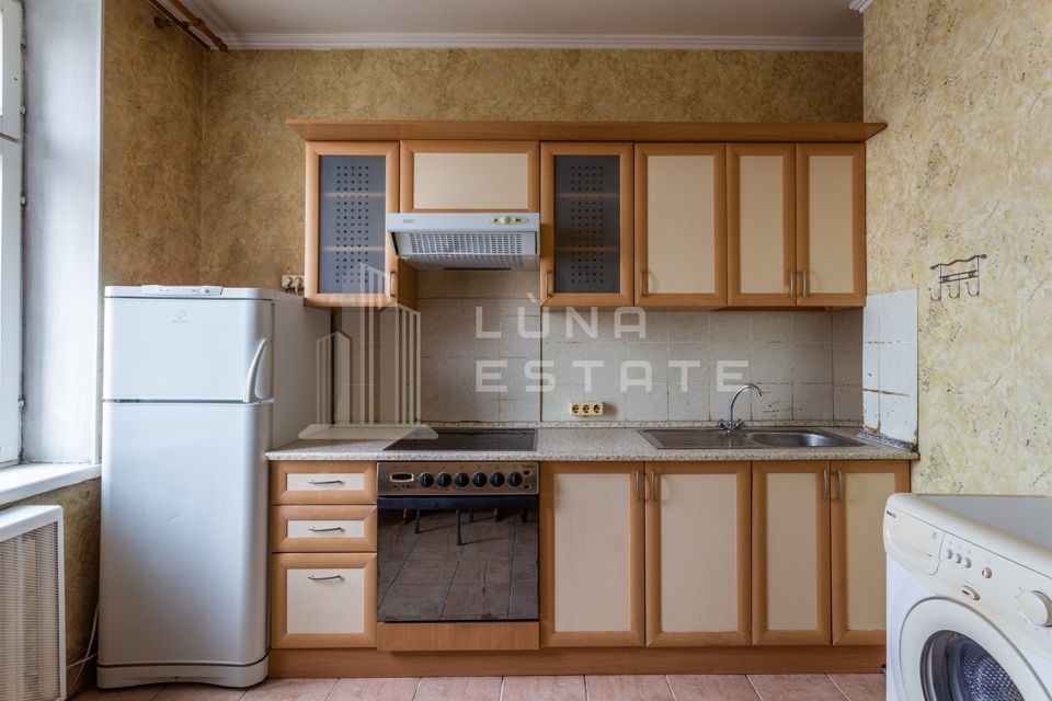 Продаётся 1-комнатная квартира, 41.6 м²
