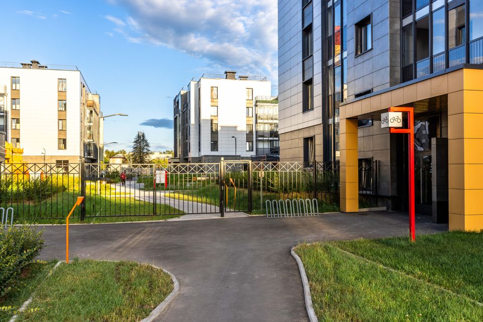 Продаётся 2-комнатная квартира, 56.75 м²