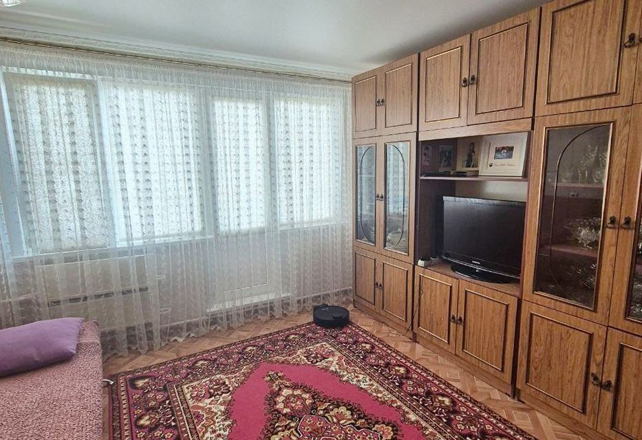 Продаётся 3-комнатная квартира, 67.9 м²