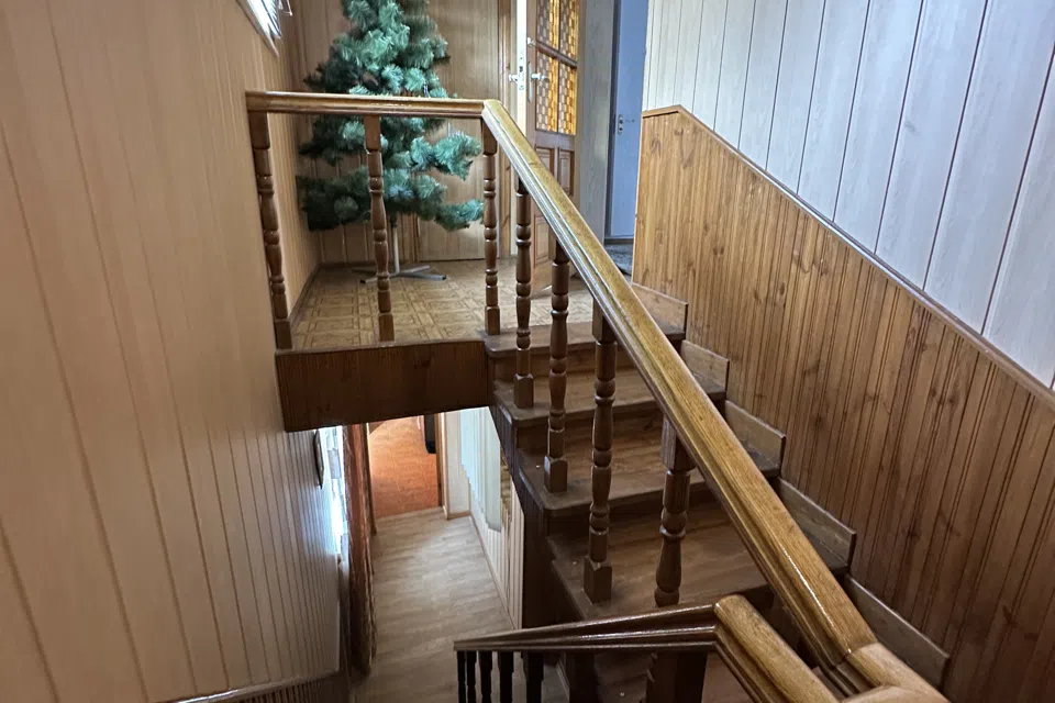 Продаётся 2-этажный дом, 220 м²