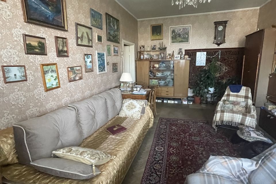 Продаётся 2-комнатная квартира, 57.3 м²