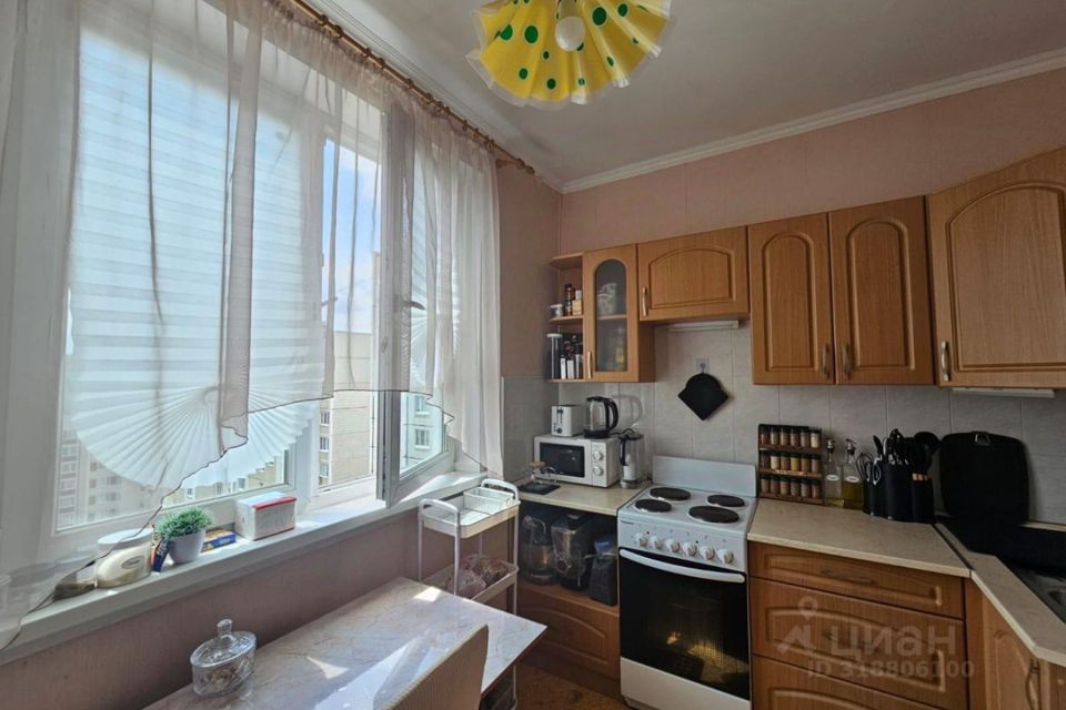 Продаётся 1-комнатная квартира, 38 м²