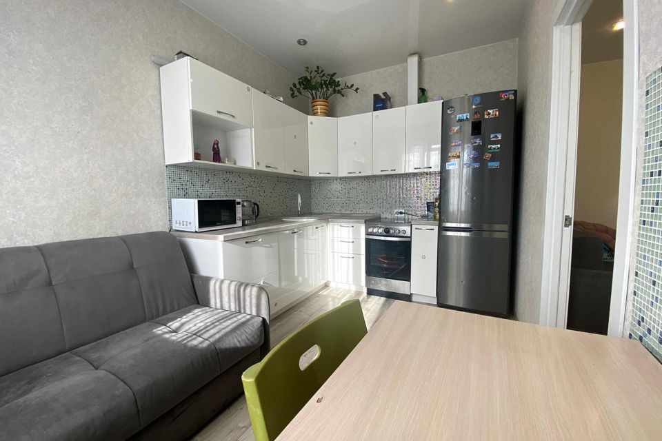 Продаётся 2-комнатная квартира, 51.7 м²
