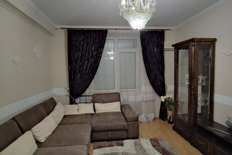 Продаётся 3-комнатная квартира, 73 м²