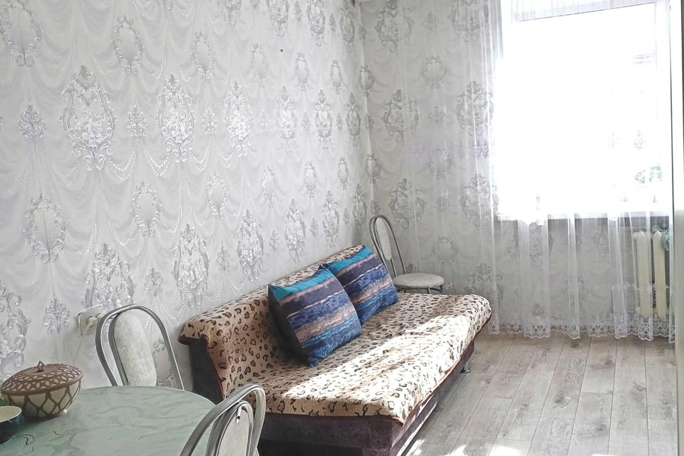 Продаётся комната в 1-комн. квартире, 18.6 м²