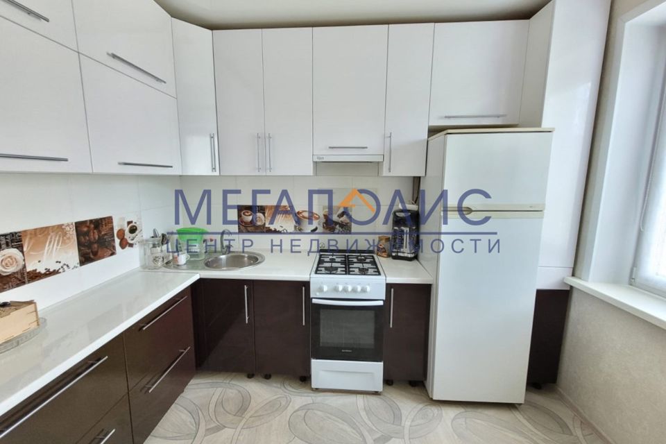 Продаётся 3-комнатная квартира, 62.4 м²