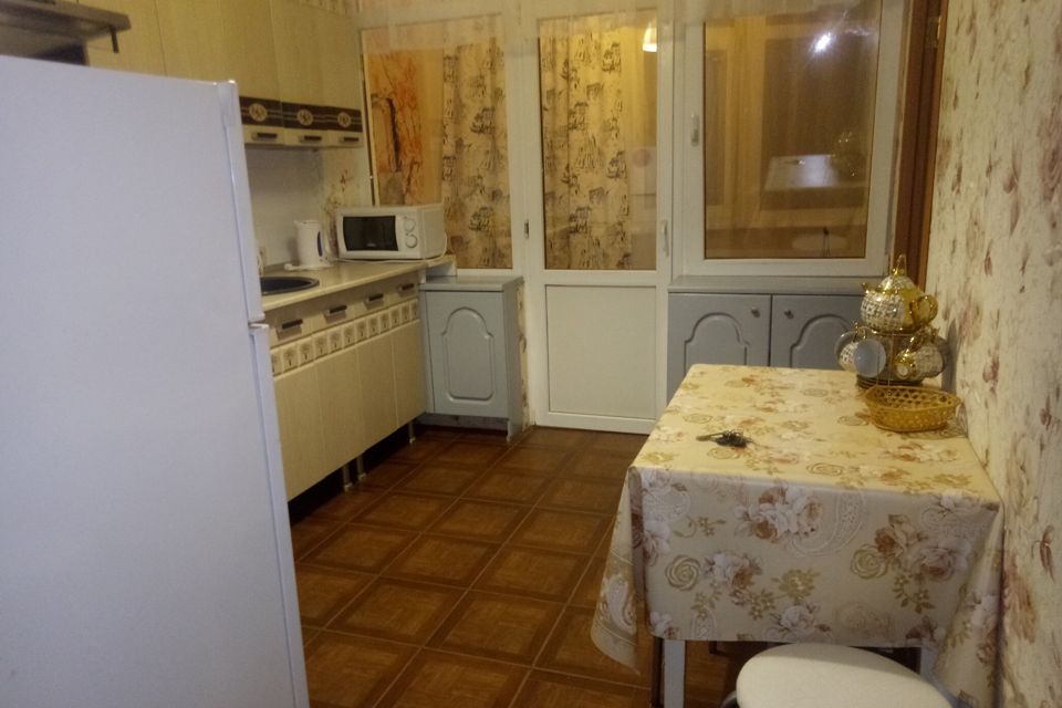 Продаётся 1-комнатная квартира, 37.7 м²