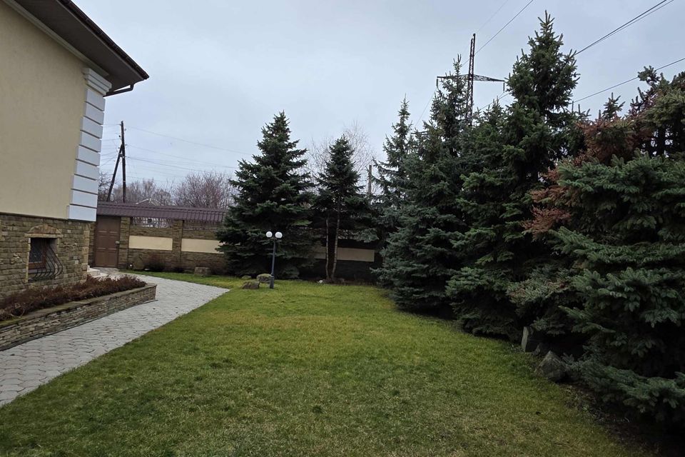 Продаётся 2-этажный дом, 364 м²
