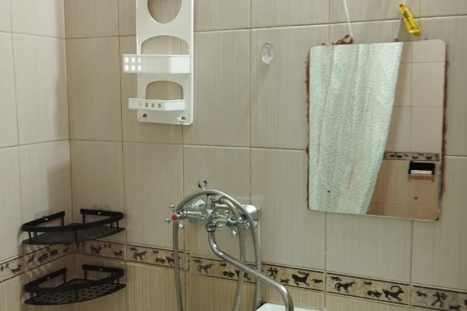 Сдаётся 1-комнатная квартира, 40 м²