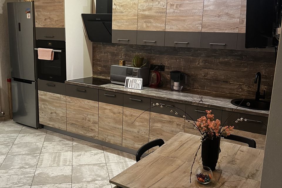Продаётся 1-комнатная квартира, 50 м²