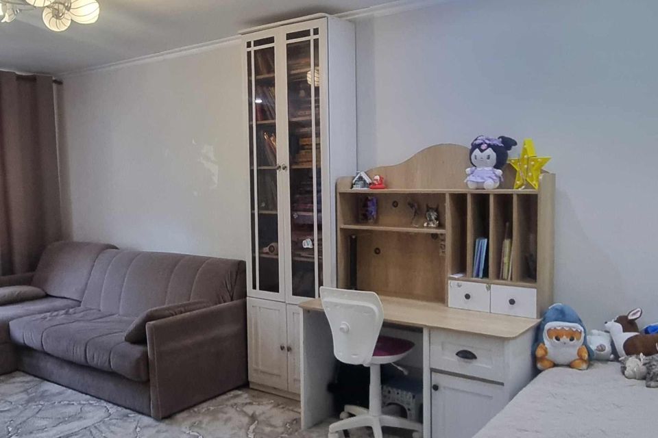 Продаётся 1-комнатная квартира, 40.2 м²