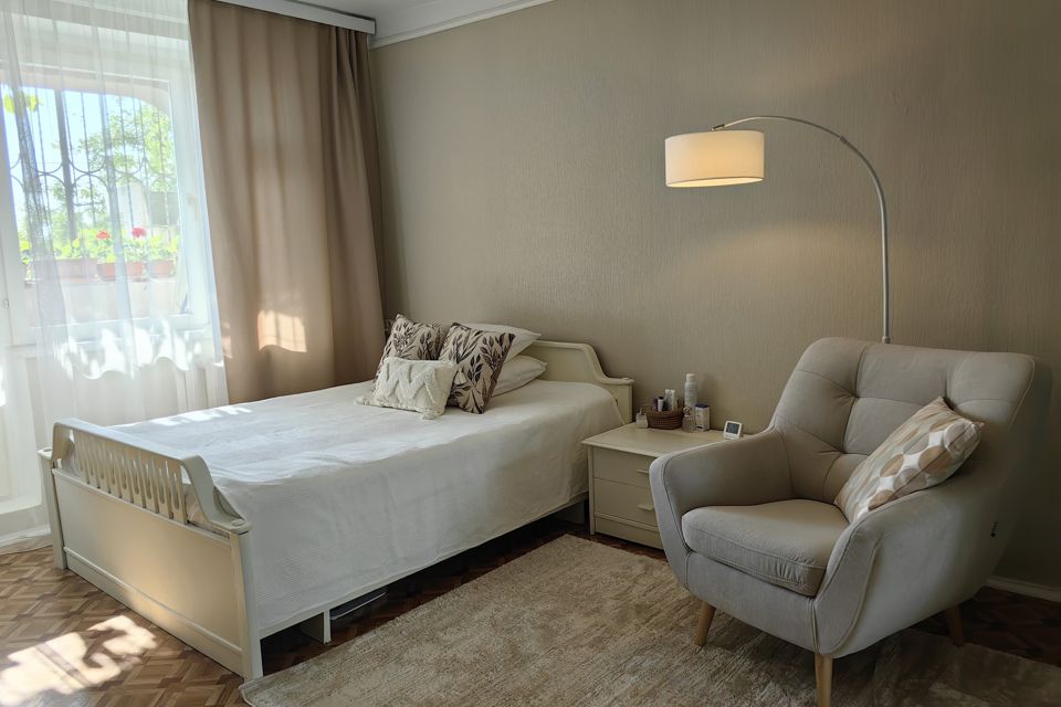 Продаётся 1-комнатная квартира, 43.1 м²
