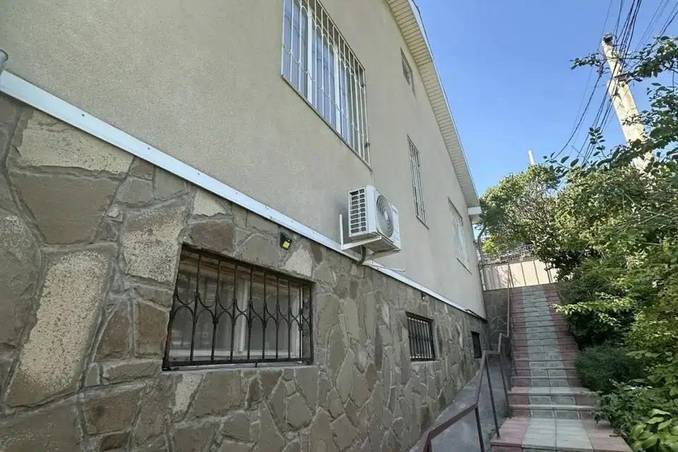 Продаётся 2-этажный дом, 377.7 м²