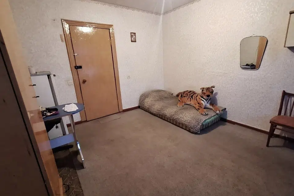 Продаётся комната в 1-комн. квартире, 13 м²