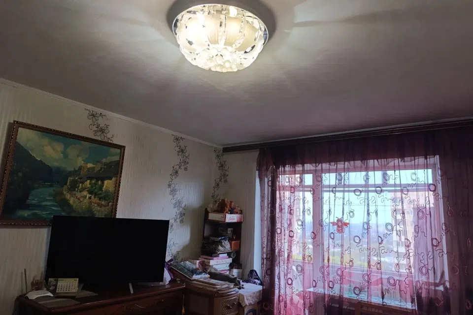 Продаётся 1-комнатная квартира, 35.6 м²
