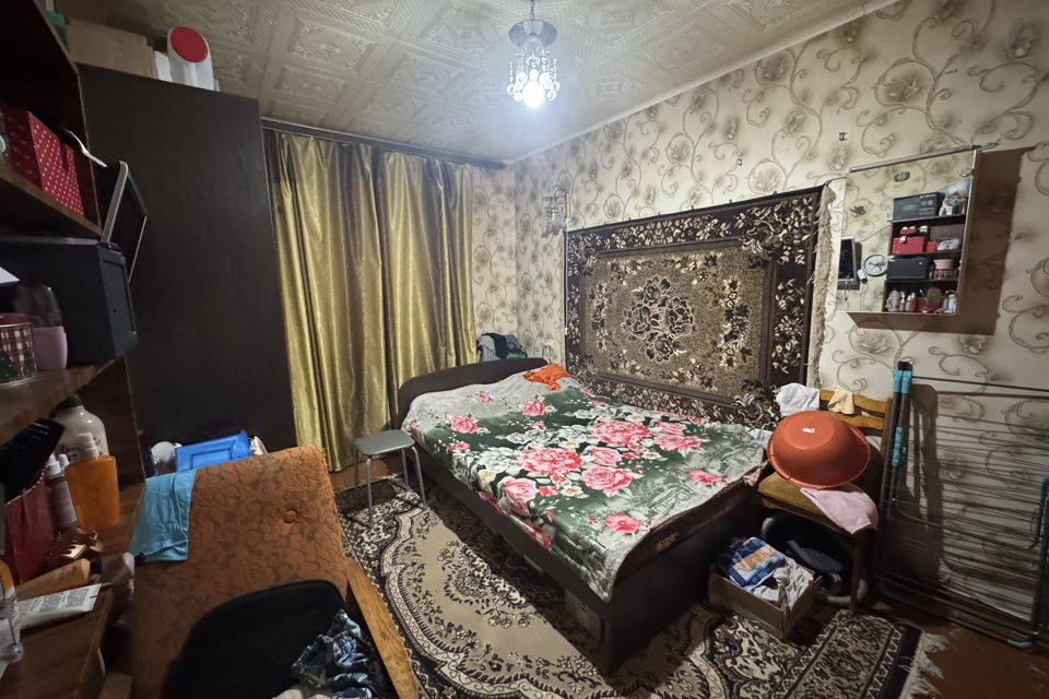 Продаётся 4-комнатная квартира, 74 м²