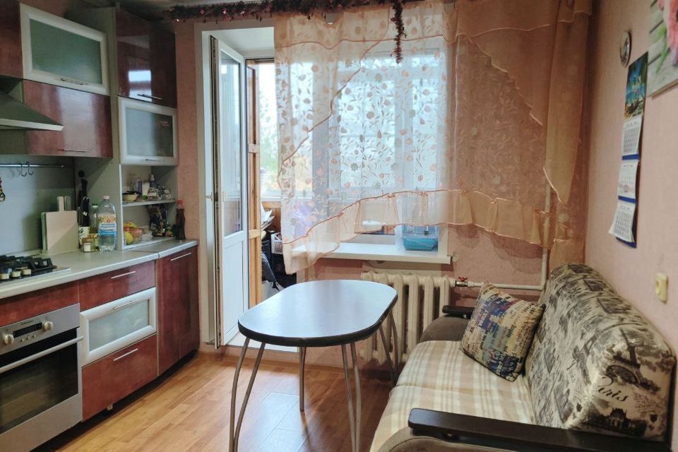 Продаётся 1-комнатная квартира, 38.5 м²