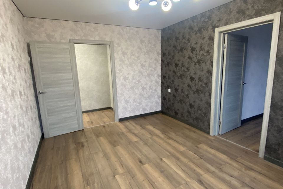 Продаётся 3-комнатная квартира, 50.7 м²