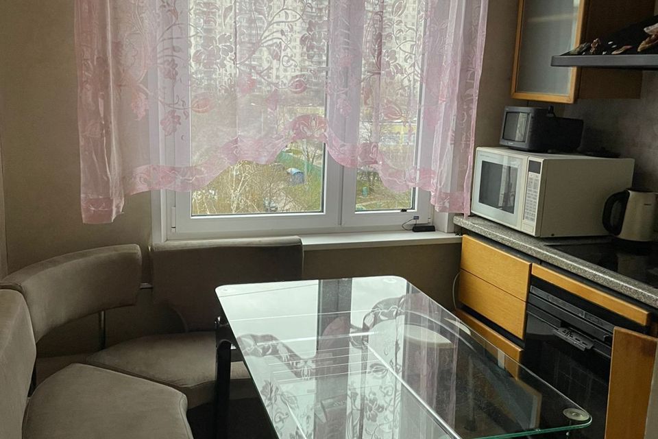 Продаётся 3-комнатная квартира, 60 м²