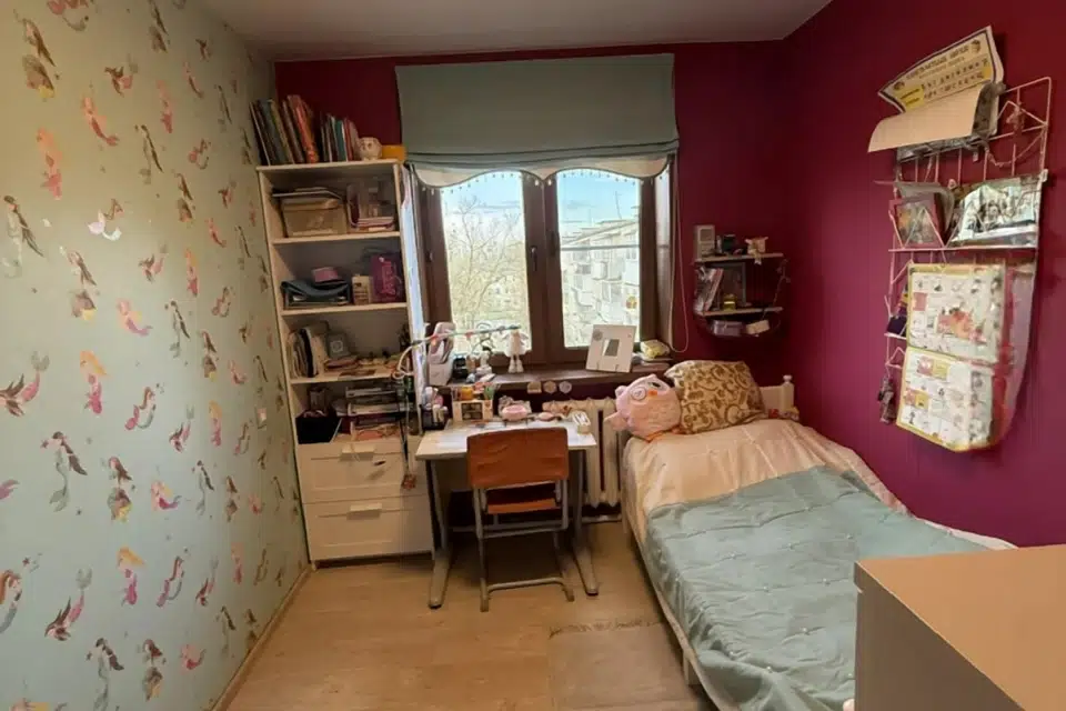 Продаётся 4-комнатная квартира, 60.6 м²