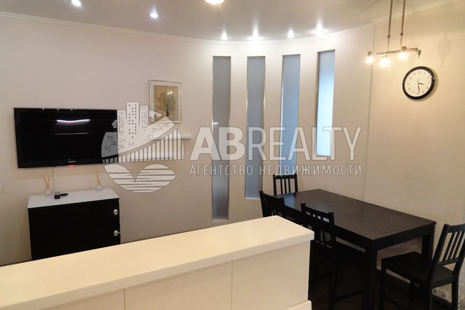 Продаётся 3-комнатная квартира, 70 м²