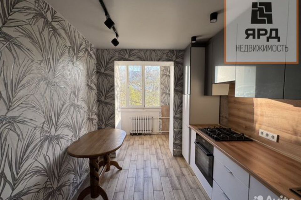 Продаётся 2-комнатная квартира, 62.8 м²