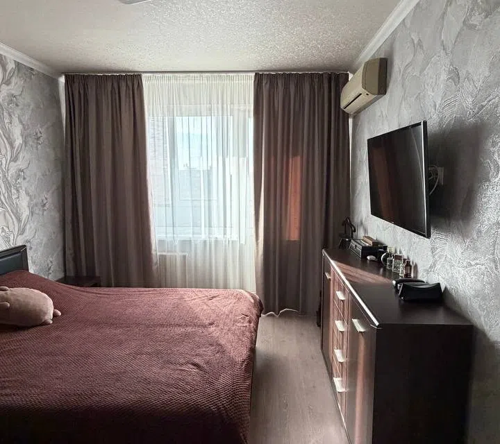Продаётся 3-комнатная квартира, 65 м²