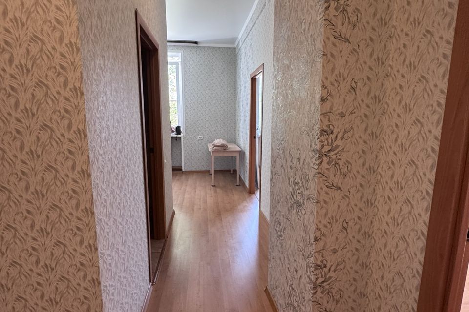 Продаётся 2-комнатная квартира, 42.8 м²