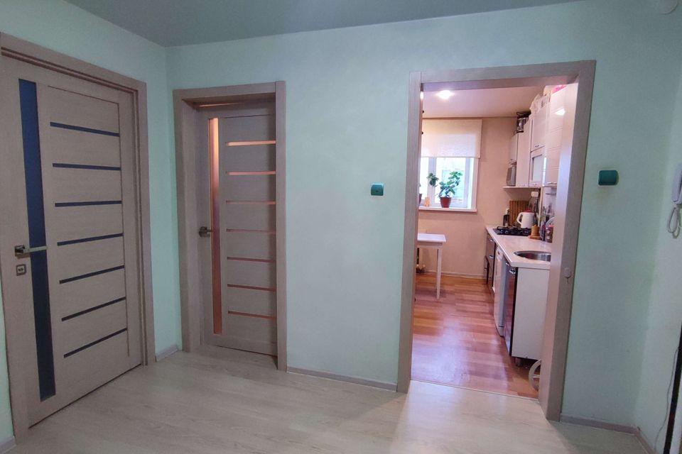 Продаётся 3-комнатная квартира, 64.4 м²