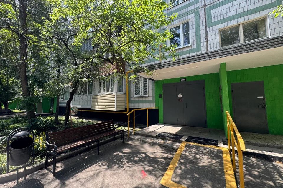 Продаётся комната в 1-комн. квартире, 12 м²