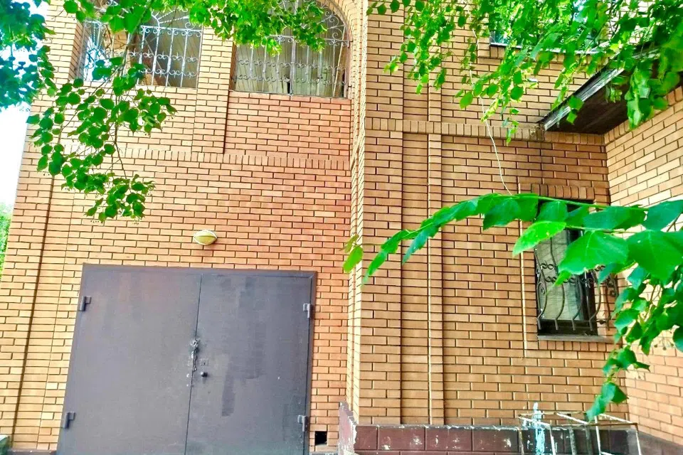Продаётся 2-этажный дом, 120 м²