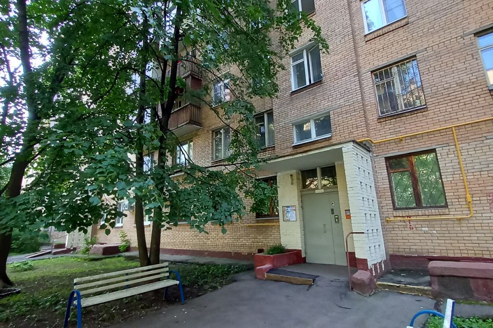 Продаётся 3-комнатная квартира, 56.5 м²