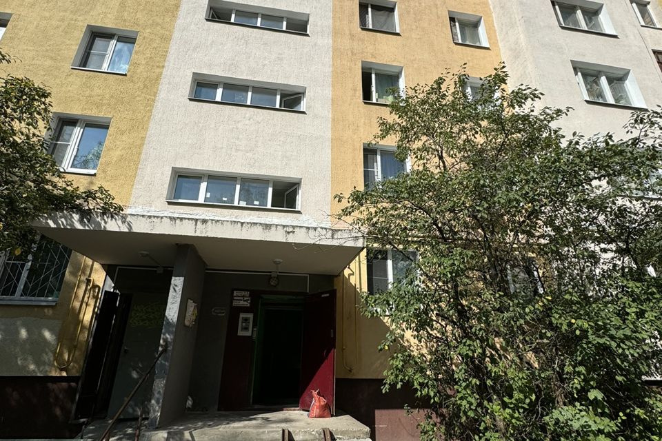 Продаётся 3-комнатная квартира, 62.5 м²