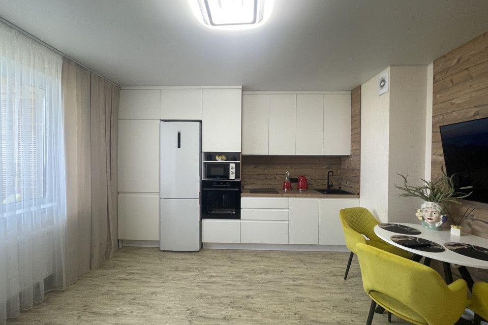 Продаётся 2-комнатная квартира, 57.8 м²