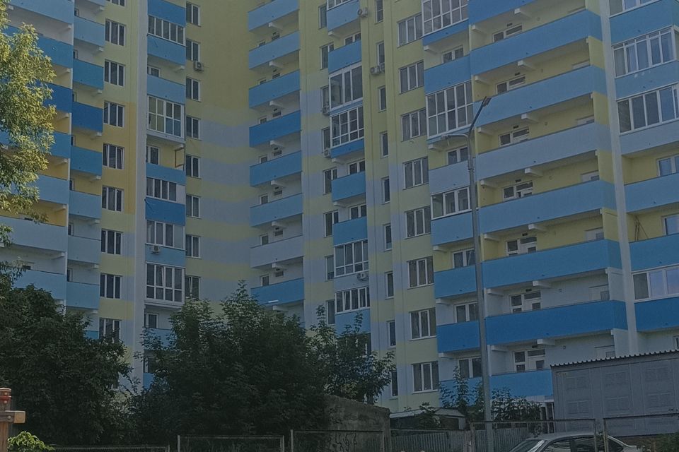Продаётся 1-комнатная квартира, 41.9 м²