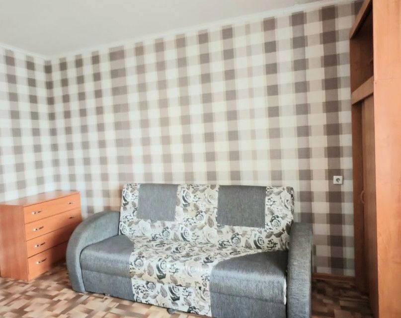 Сдаётся 1-комнатная квартира, 42 м²