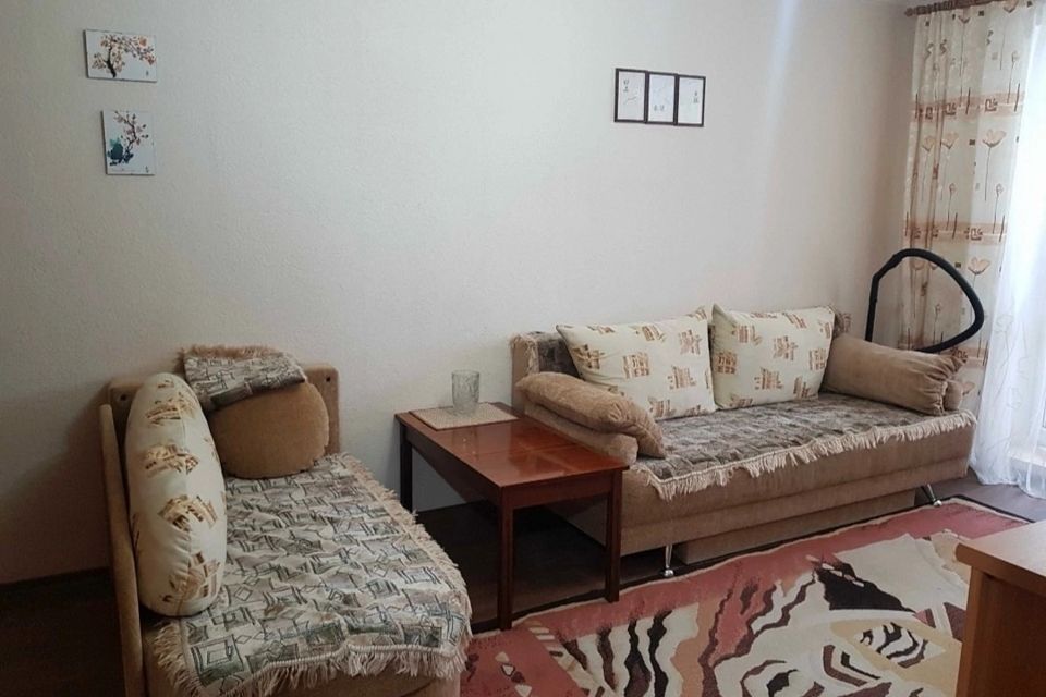 Продаётся 1-комнатная квартира, 32 м²
