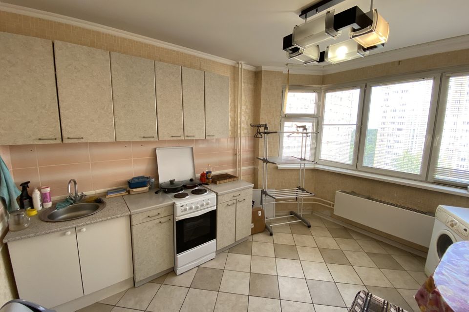 Продаётся 3-комнатная квартира, 76 м²