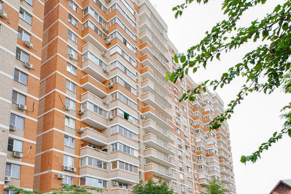 Продаётся 1-комнатная квартира, 38.8 м²