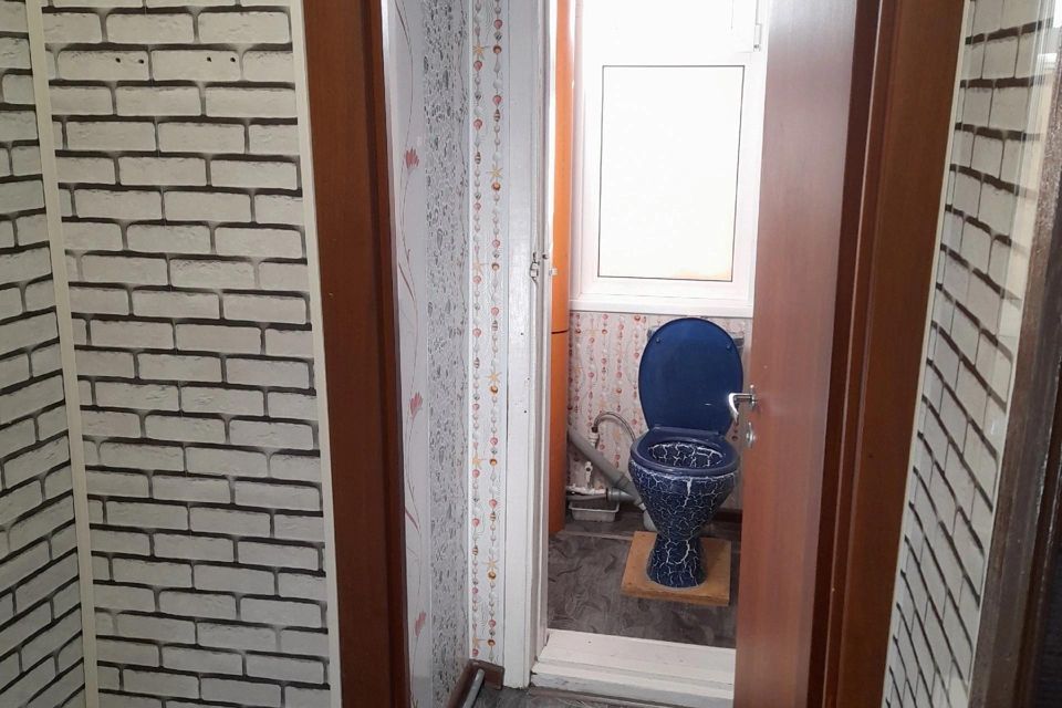Продаётся 3-комнатная квартира, 49.5 м²