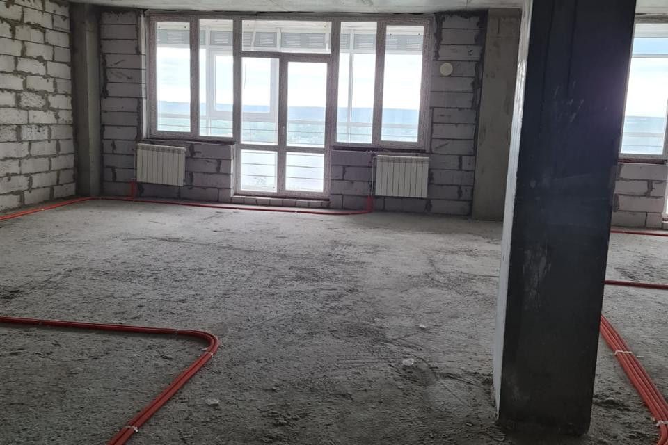 Продаётся 5-комнатная квартира, 136 м²