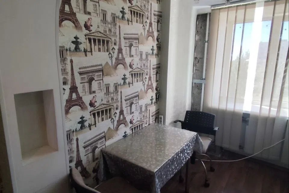 Продаётся 2-комнатная квартира, 49.3 м²