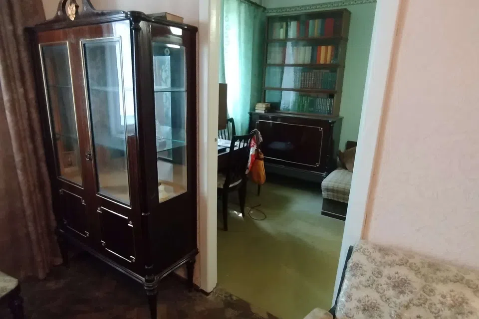 Продаётся 3-комнатная квартира, 55.8 м²