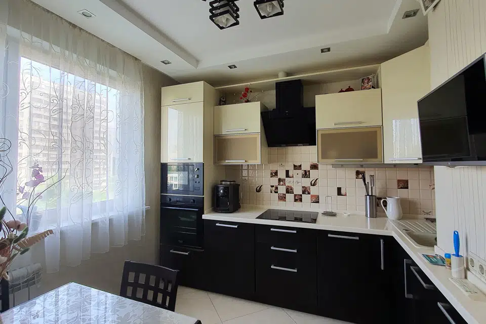 Продаётся 2-комнатная квартира, 58.1 м²