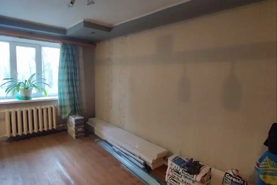 Продаётся 3-комнатная квартира, 57.7 м²