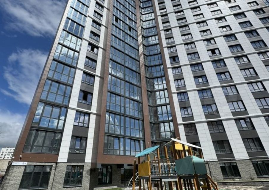 Продаётся 1-комнатная квартира, 52.1 м²