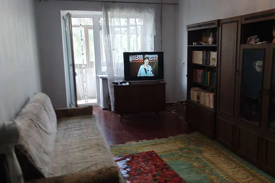 Продаётся 3-комнатная квартира, 56 м²