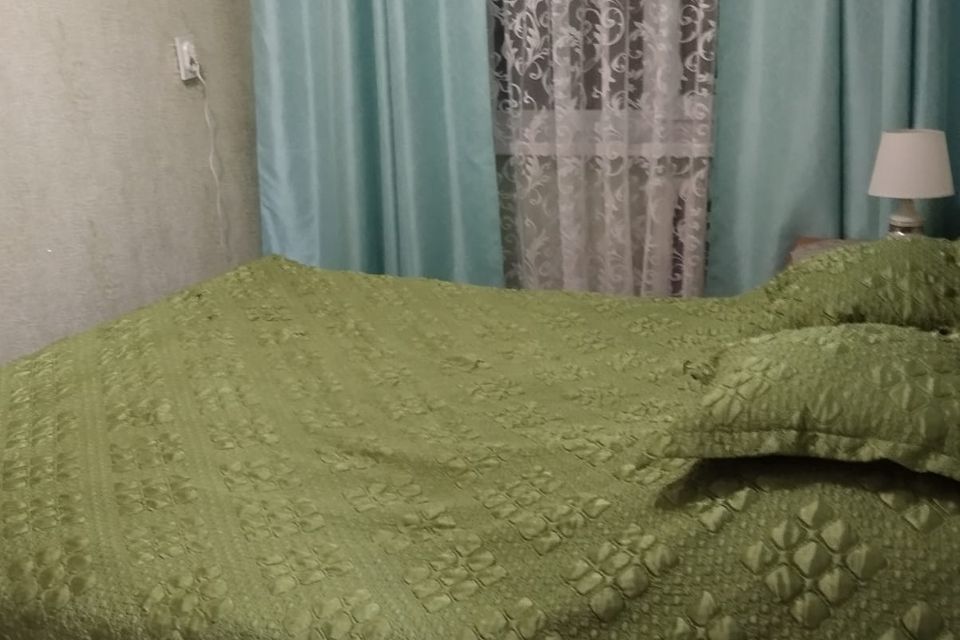 Продаётся 2-комнатная квартира, 41.8 м²